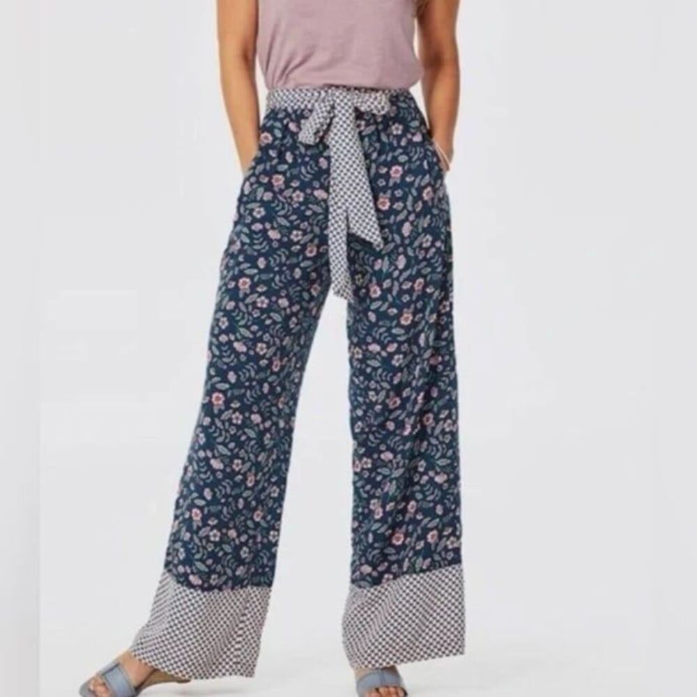Matilda Jane Moments with You a day off floral trouser tie front pants